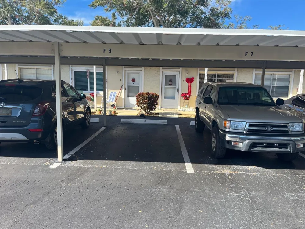 670 GREEN VALLEY ROAD #F5 Palm Harbor, FL 34683
