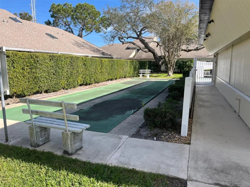 670 GREEN VALLEY ROAD #F5 Palm Harbor, FL 34683