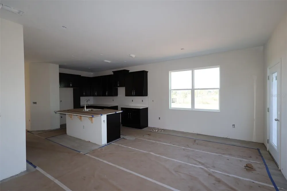 5192 CENTER LAKE RANCH BOULEVARD St Cloud, FL 34771