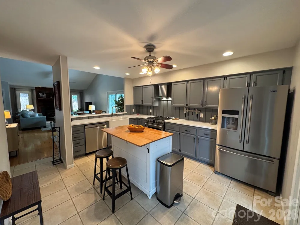 501 Independence Trail Morganton, NC 28655
