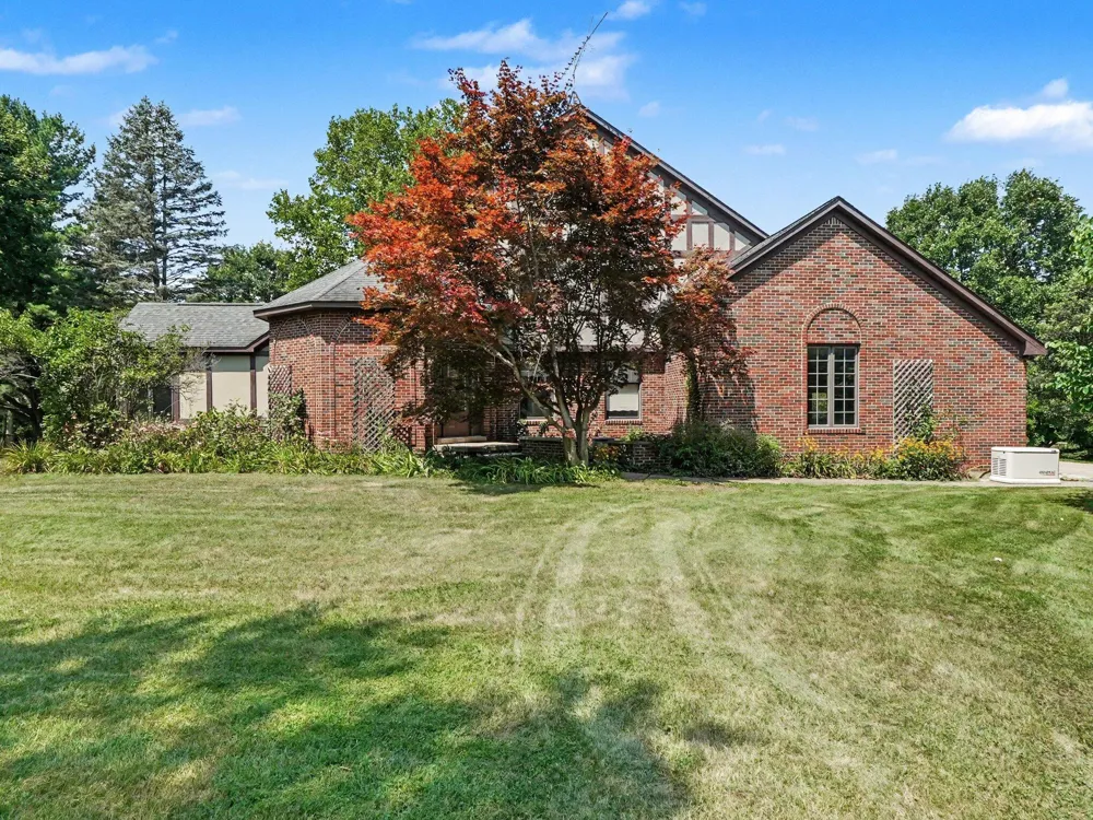 10599 Fleming Road Dexter, MI 48130
