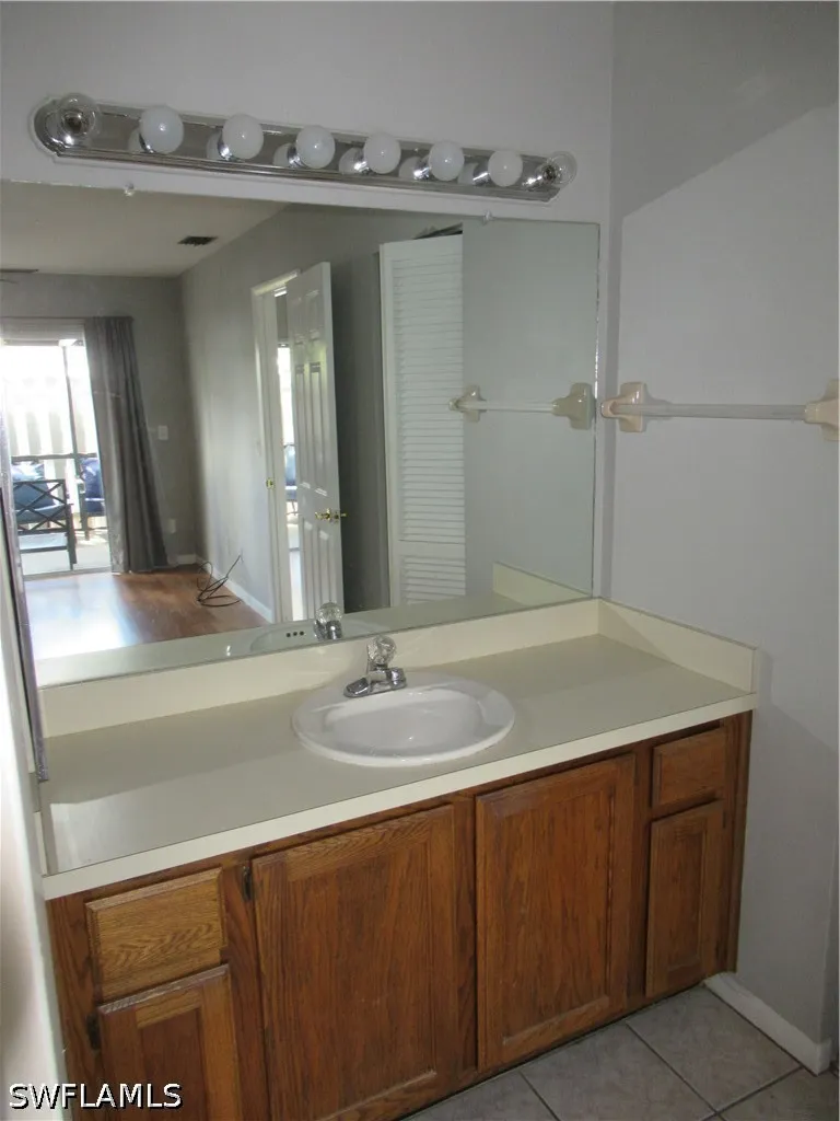 Timberwood Circle #110 Fort Myers, FL 33908