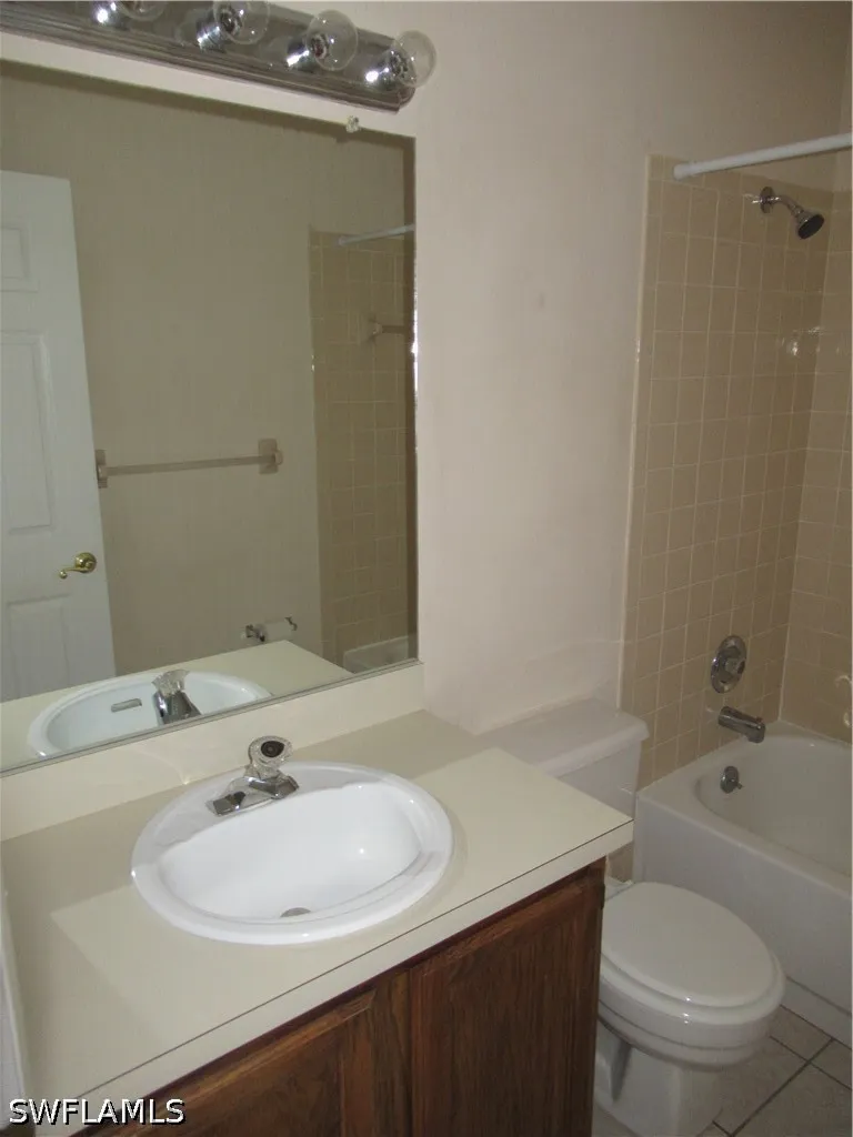 Timberwood Circle #110 Fort Myers, FL 33908