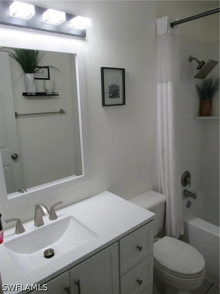 Timberwood Circle #110 Fort Myers, FL 33908
