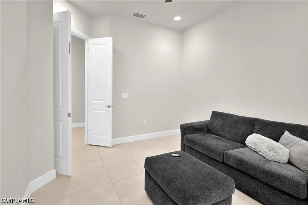 Molise Place Bonita Springs, FL 34135