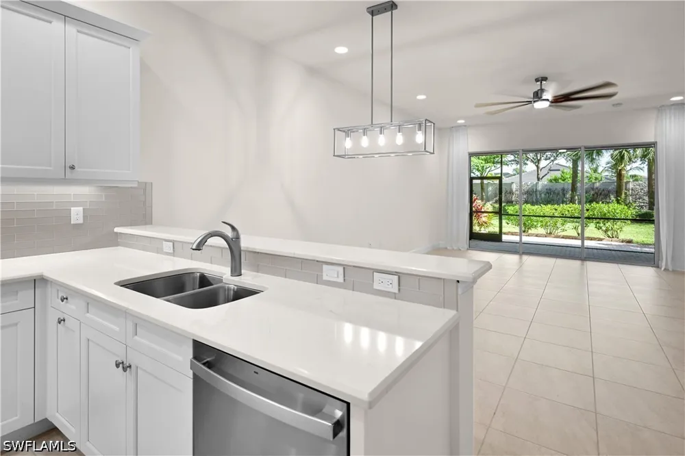 Molise Place Bonita Springs, FL 34135