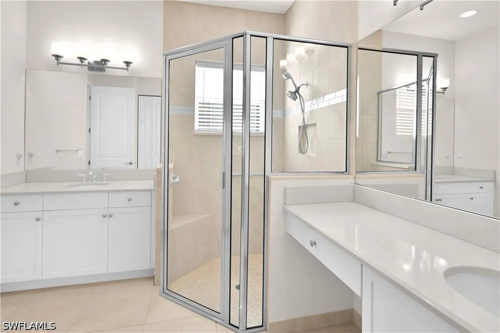 Molise Place Bonita Springs, FL 34135