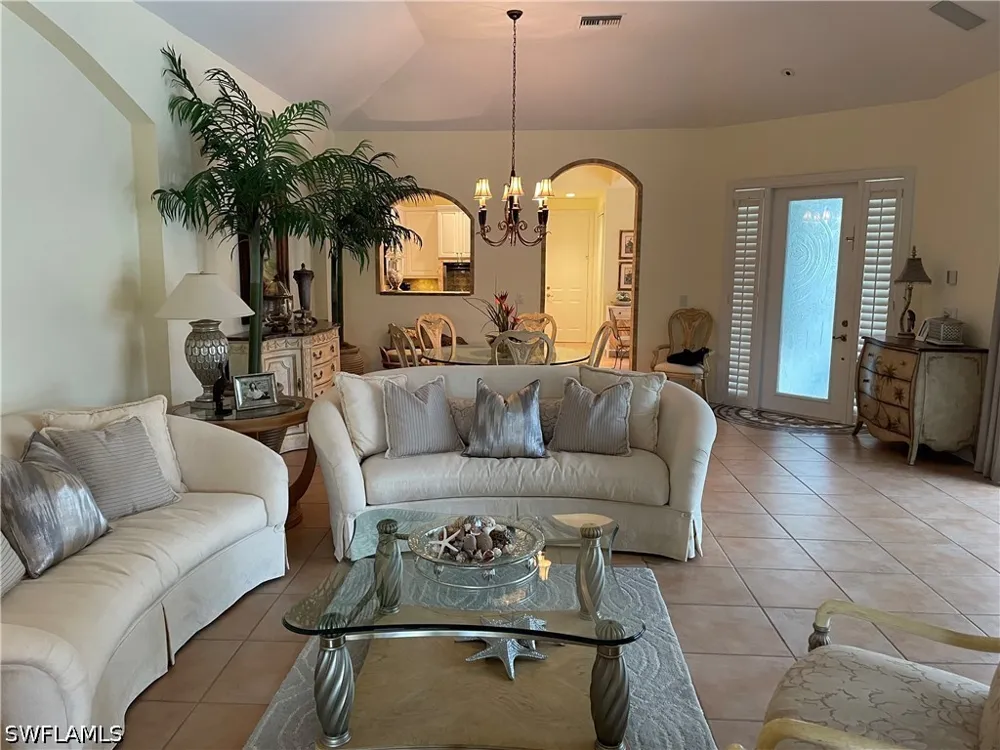 Olde Cottage Lane Bonita Springs, FL 34134