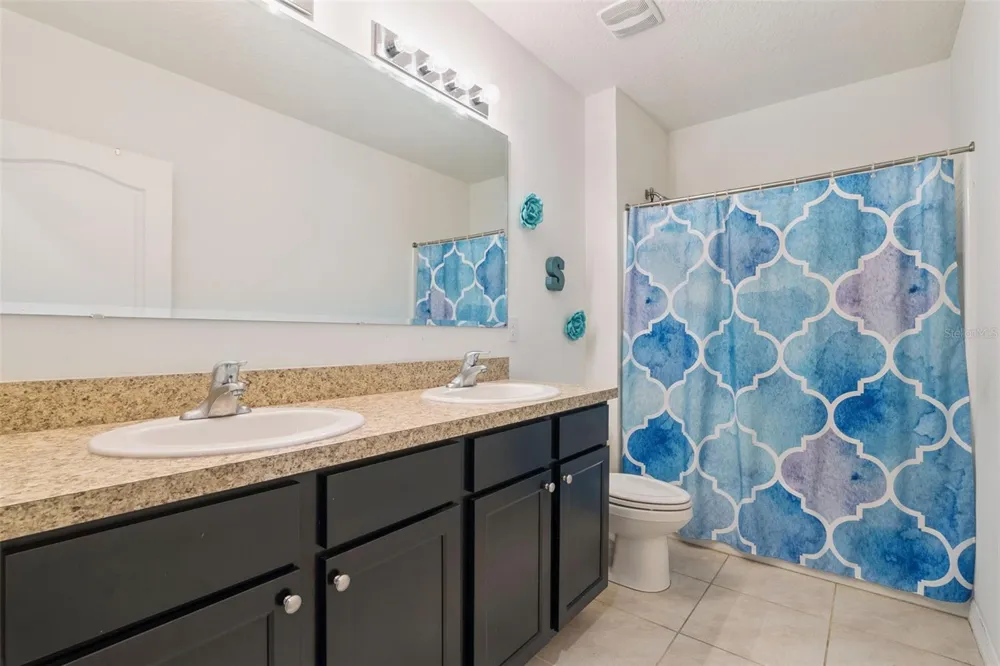 10528 BRONZE LEAF COURT Leesburg, FL 34788