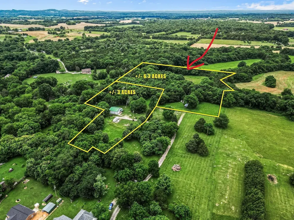 2512 Verona Caney Rd Lewisburg, TN 37091