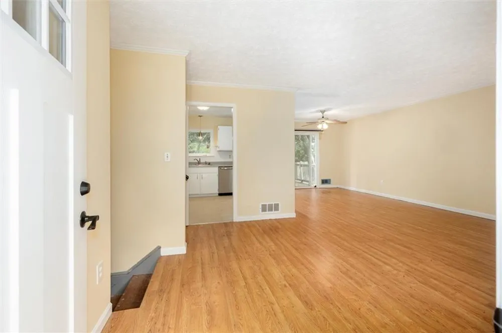 4146 Duesenberg Drive Tucker, GA 30084