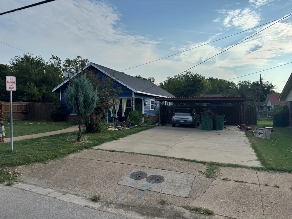 655 Race Street Stephenville, TX 76401