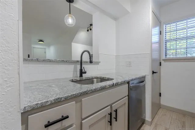 6380 S 80th EastAvenue #30F Tulsa, OK 74133