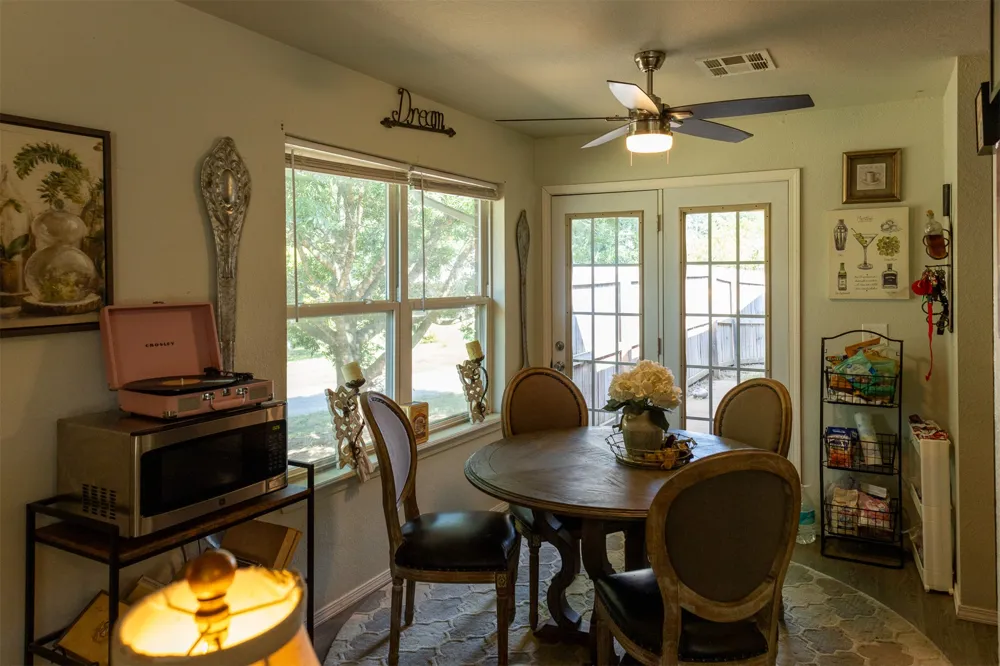 706 Violet Street Kingston, OK 73439