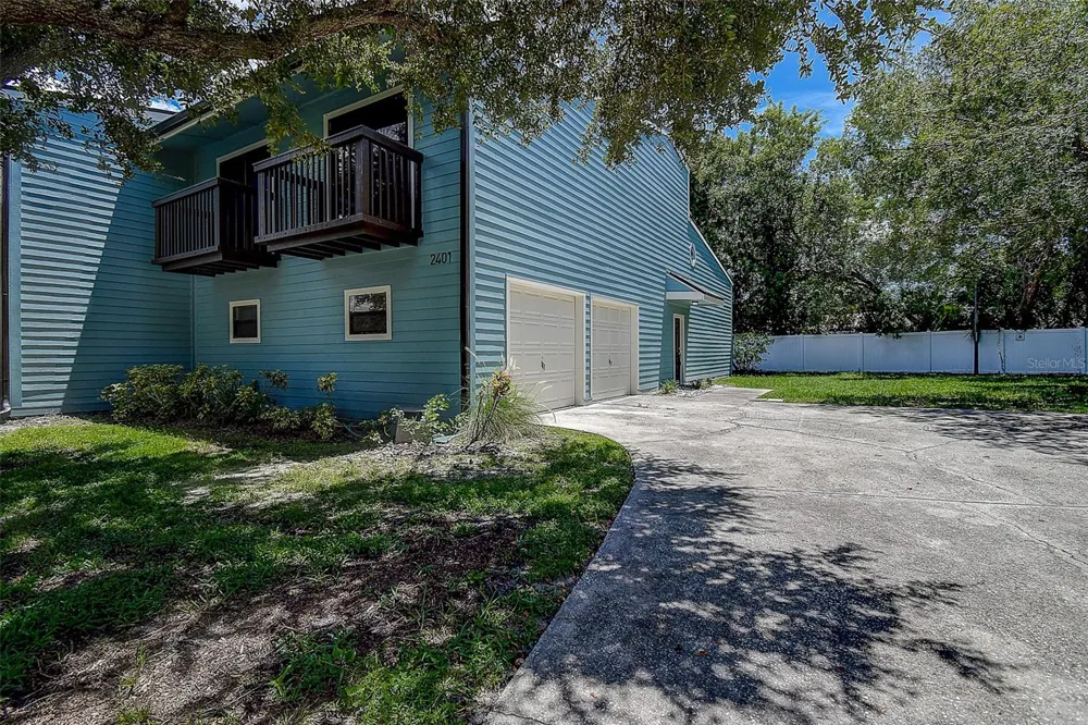 6334 92ND PLACE #2401 Pinellas Park, FL 33782
