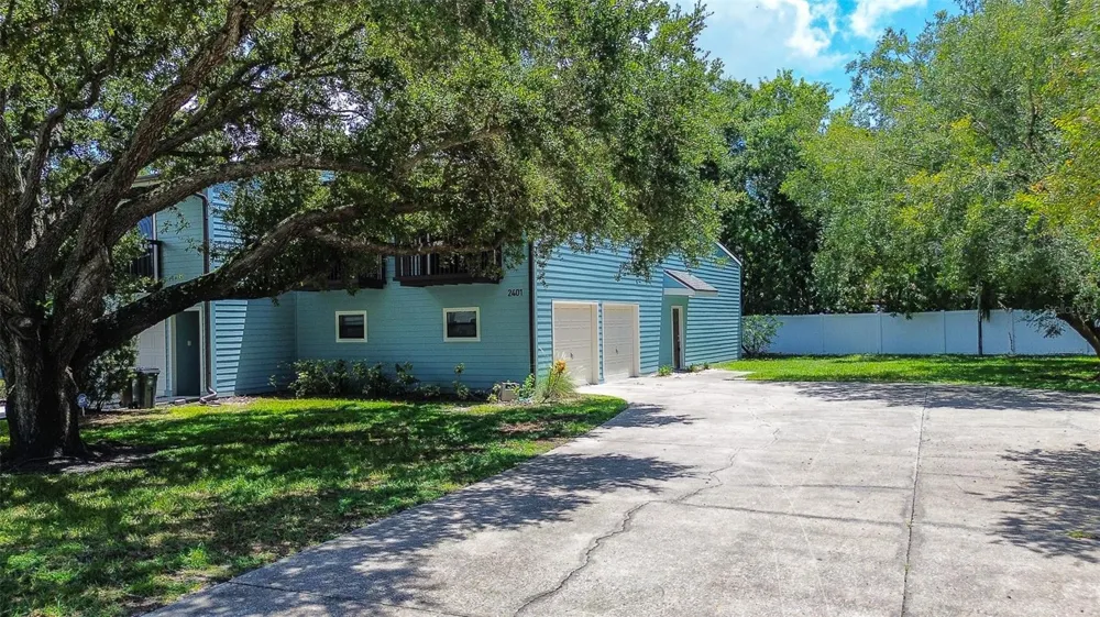 6334 92ND PLACE #2401 Pinellas Park, FL 33782