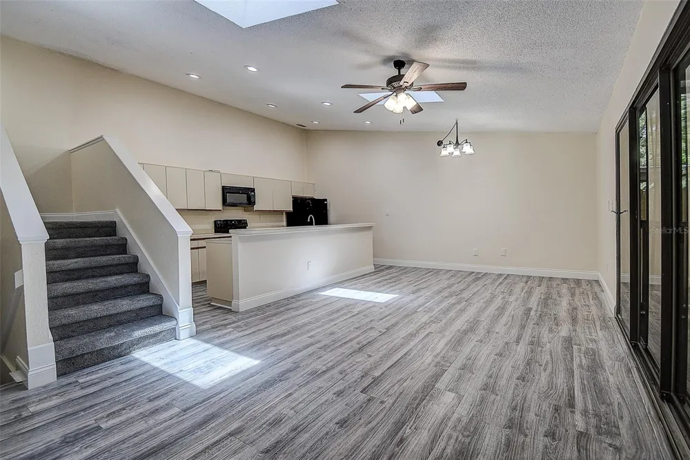 6334 92ND PLACE #2401 Pinellas Park, FL 33782