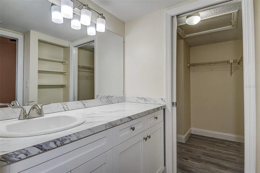 6334 92ND PLACE #2401 Pinellas Park, FL 33782
