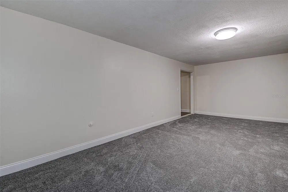 6334 92ND PLACE #2401 Pinellas Park, FL 33782