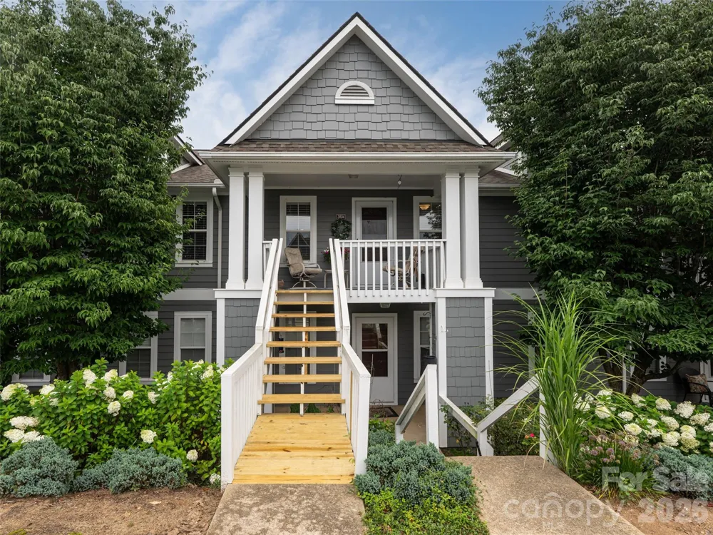 3804 Florham Place Asheville, NC 28806