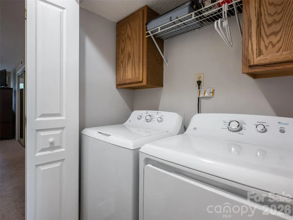 3804 Florham Place Asheville, NC 28806