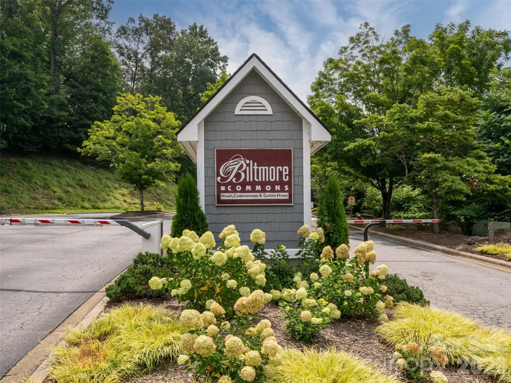 3804 Florham Place Asheville, NC 28806