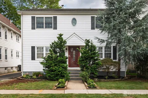426 Magnolia Street