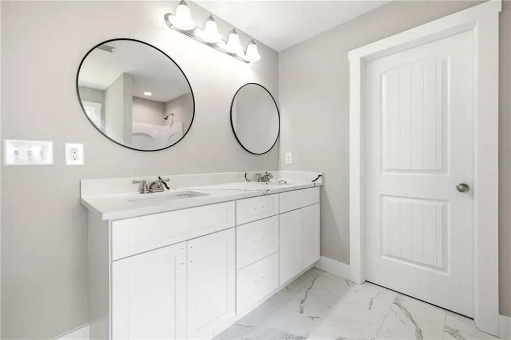 318 Stonington Drive Mount Airy, GA 30563