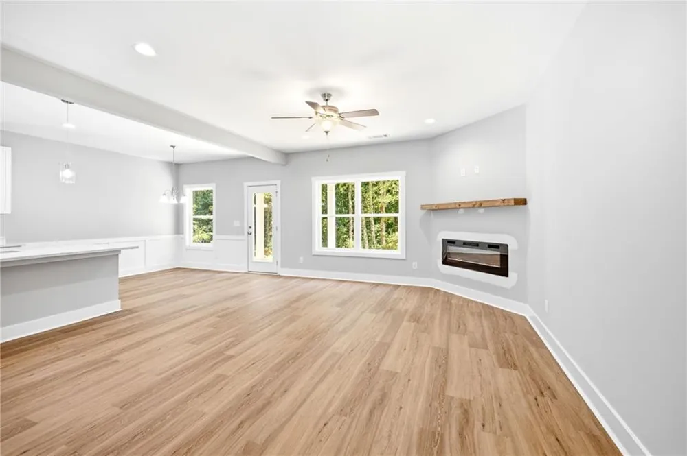 318 Stonington Drive Mount Airy, GA 30563