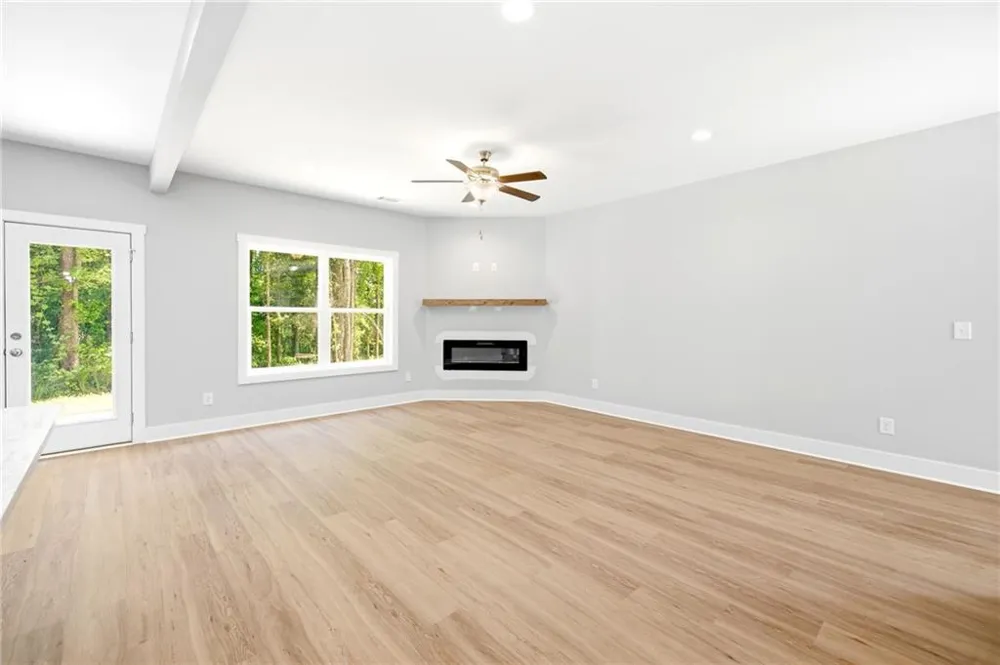 318 Stonington Drive Mount Airy, GA 30563