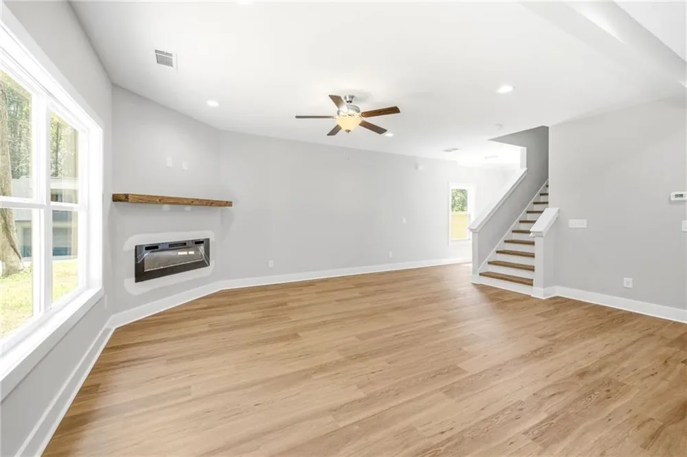 318 Stonington Drive Mount Airy, GA 30563