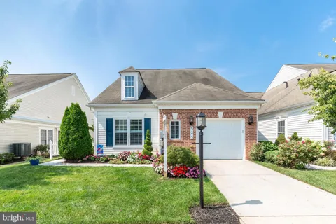 323 BUTTERFLY DRIVE #83