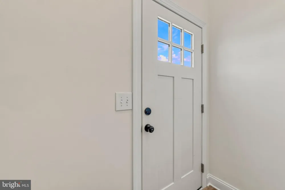 77 EISENHOWER CIRCLE Inwood, WV 25428