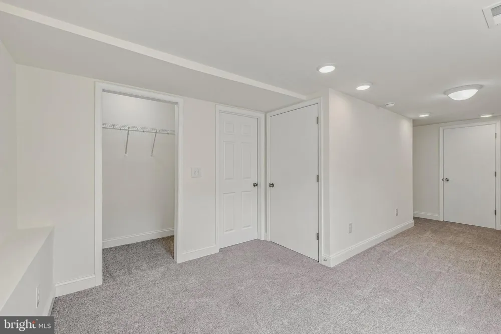 77 EISENHOWER CIRCLE Inwood, WV 25428