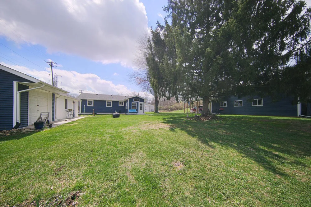 302 Hillsdale Street Jackson, MI 49202