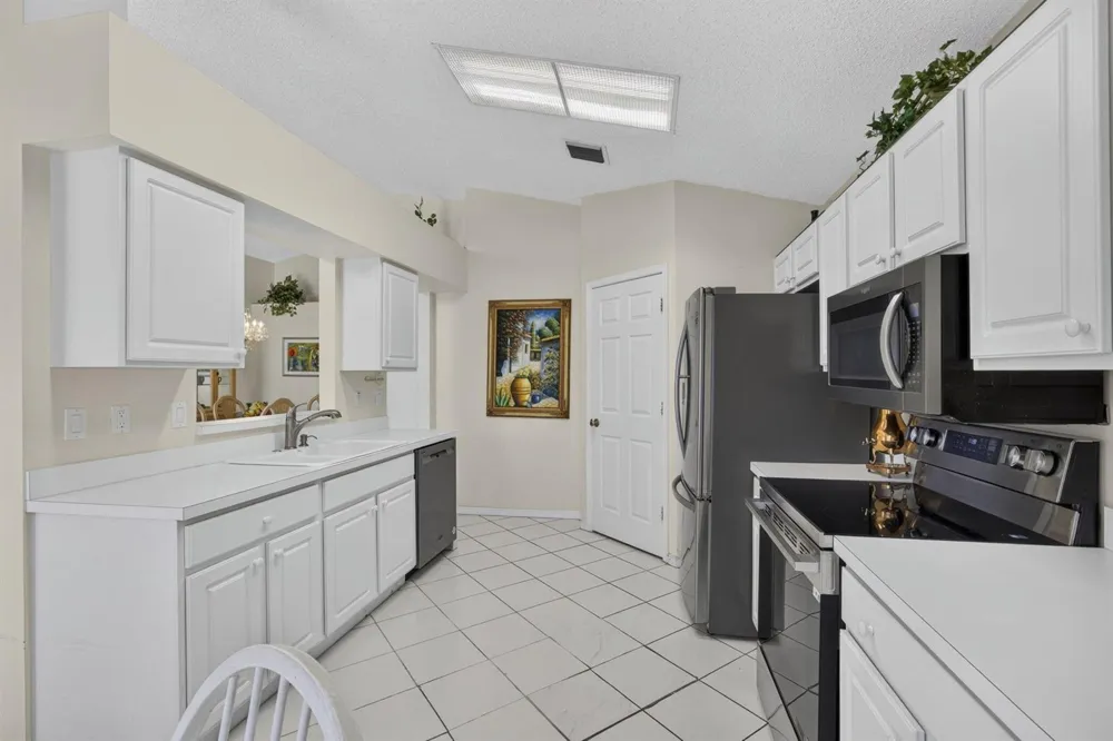 2221 SOUNDINGS COURT 