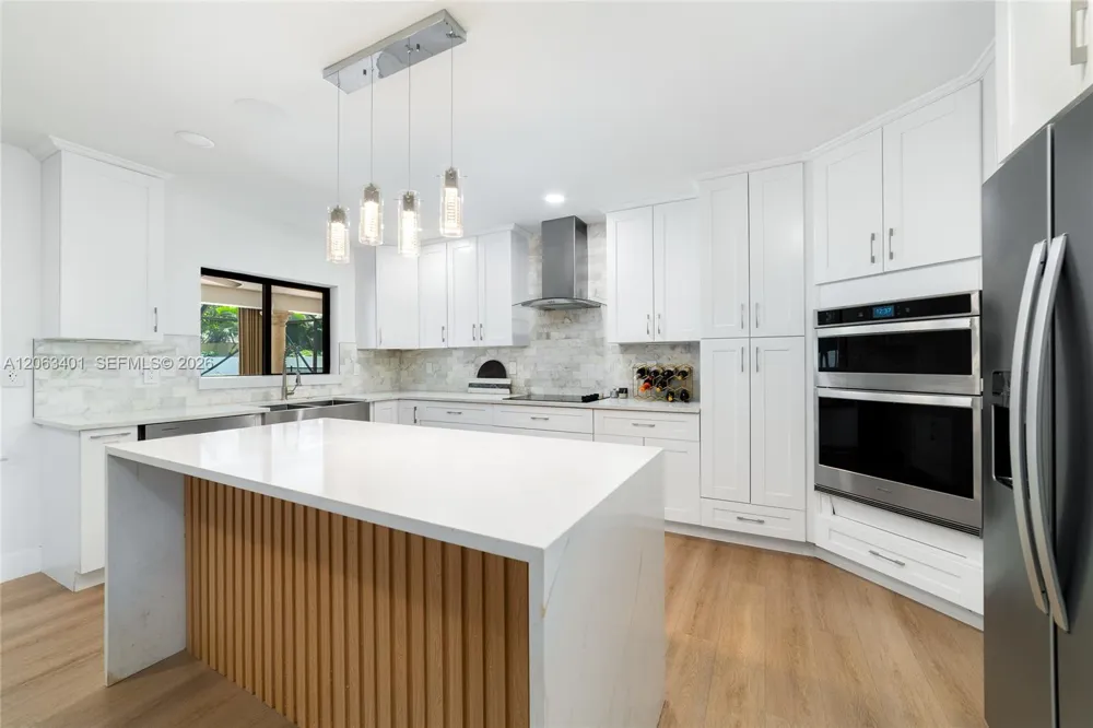 1520 SW 68th Ave Plantation, FL 33317