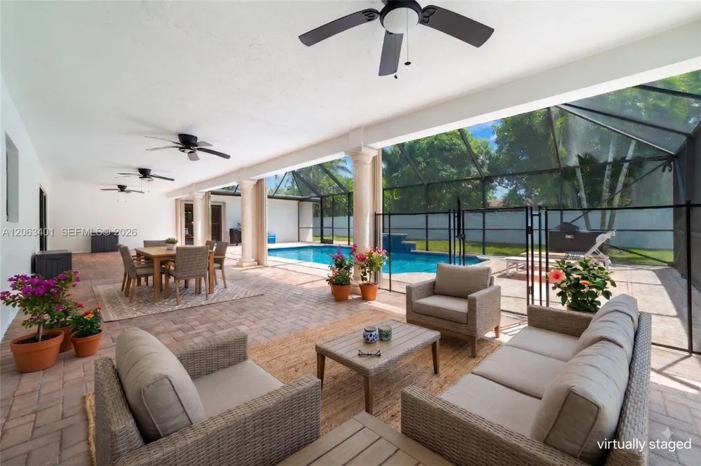 1520 SW 68th Ave Plantation, FL 33317