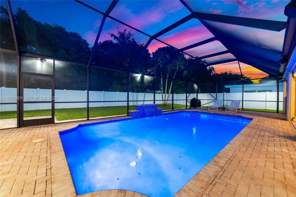 1520 SW 68th Ave Plantation, FL 33317
