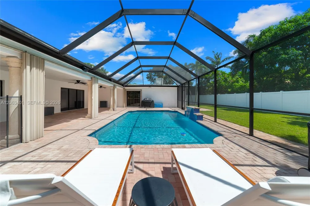 1520 SW 68th Ave Plantation, FL 33317