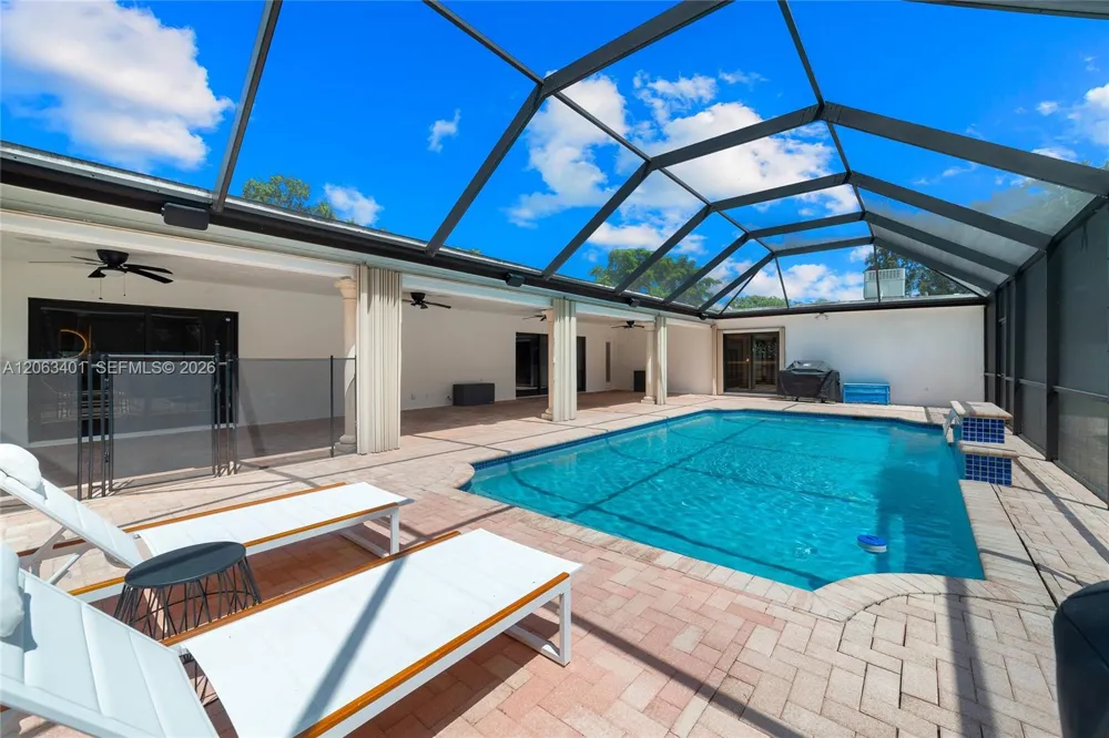 1520 SW 68th Ave Plantation, FL 33317