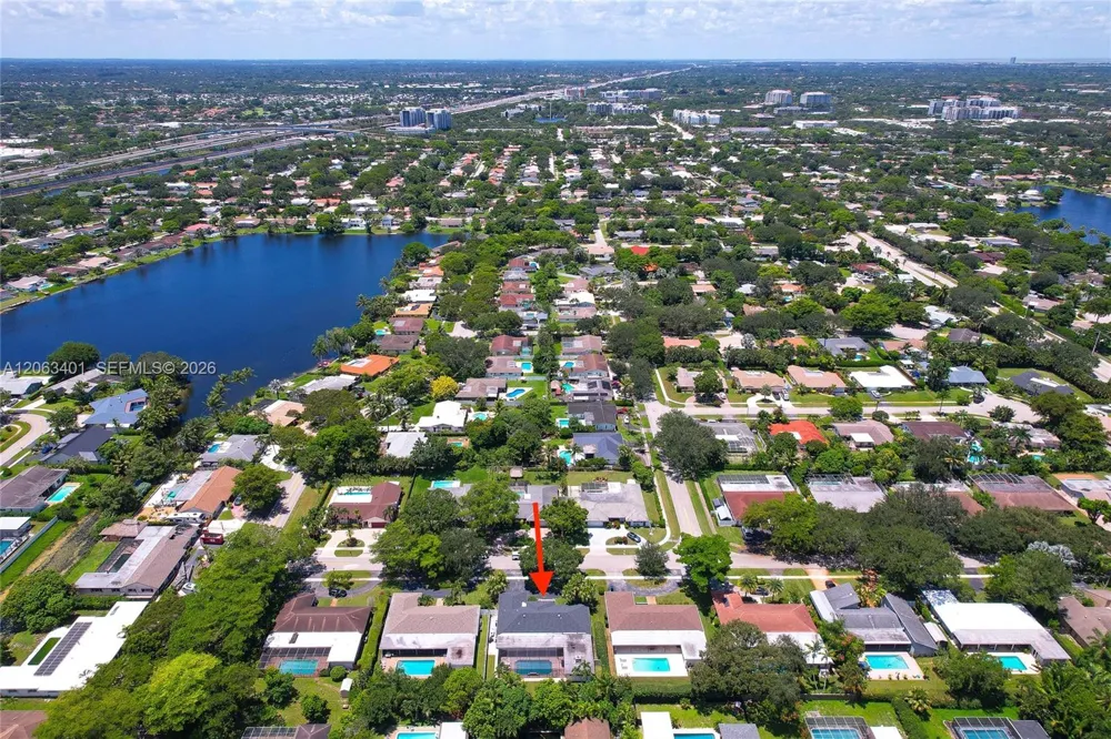 1520 SW 68th Ave Plantation, FL 33317