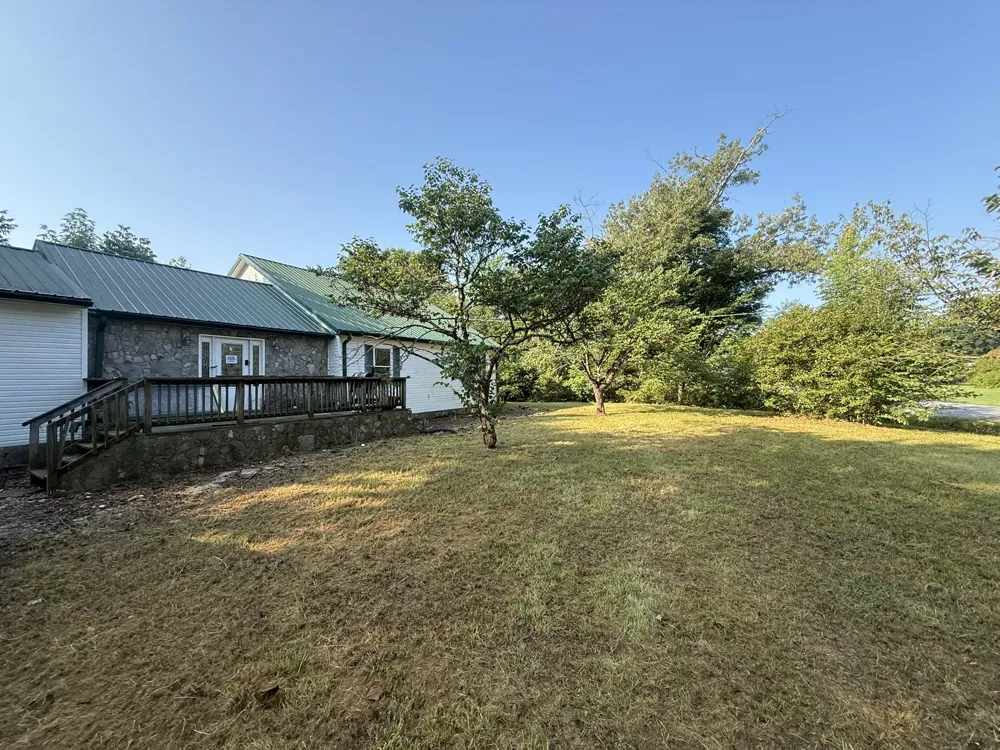 141 Hollow Springs Rd Woodbury, TN 37190