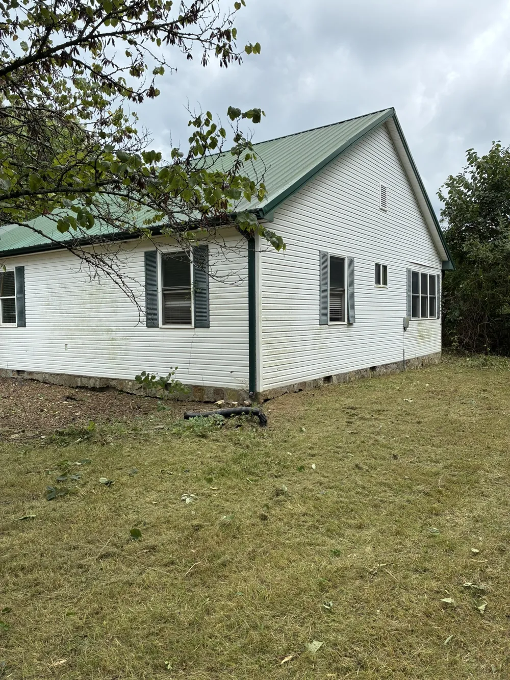 141 Hollow Springs Rd Woodbury, TN 37190