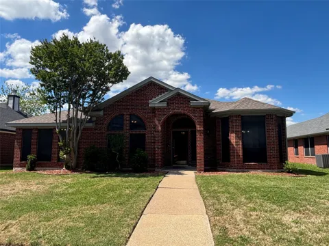 1615 Ariel Drive