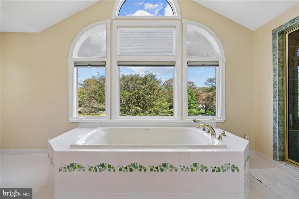 13113 CHESTNUT OAK DRIVE Darnestown, MD 20878