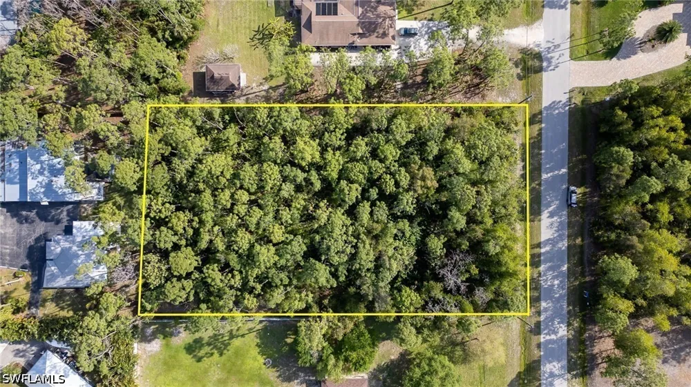 LUCI DRIVE Bonita Springs, FL 34135