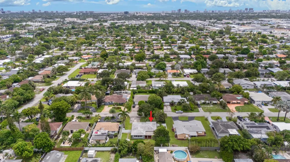 4761 NE 2ND TERRACE Oakland Park, FL 33334