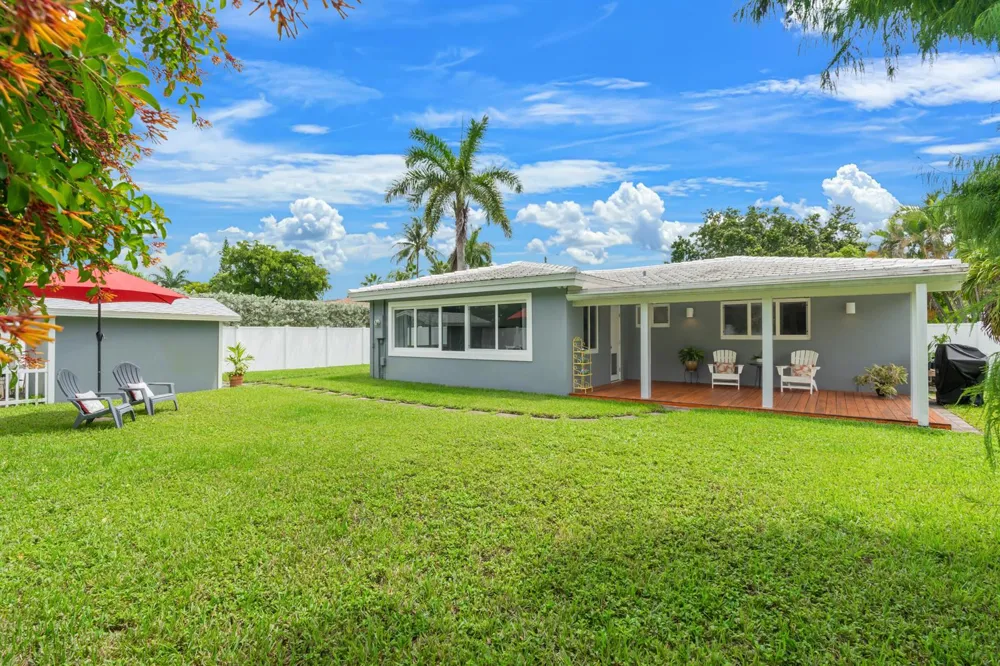 4761 NE 2ND TERRACE Oakland Park, FL 33334