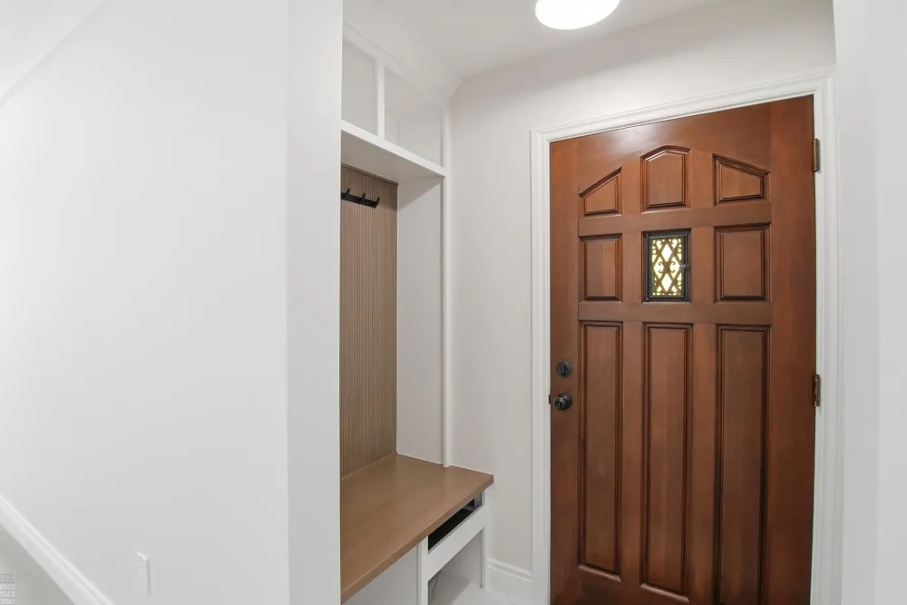 1342 Hollywood Avenue Grosse Pointe Woods City, MI 48236
